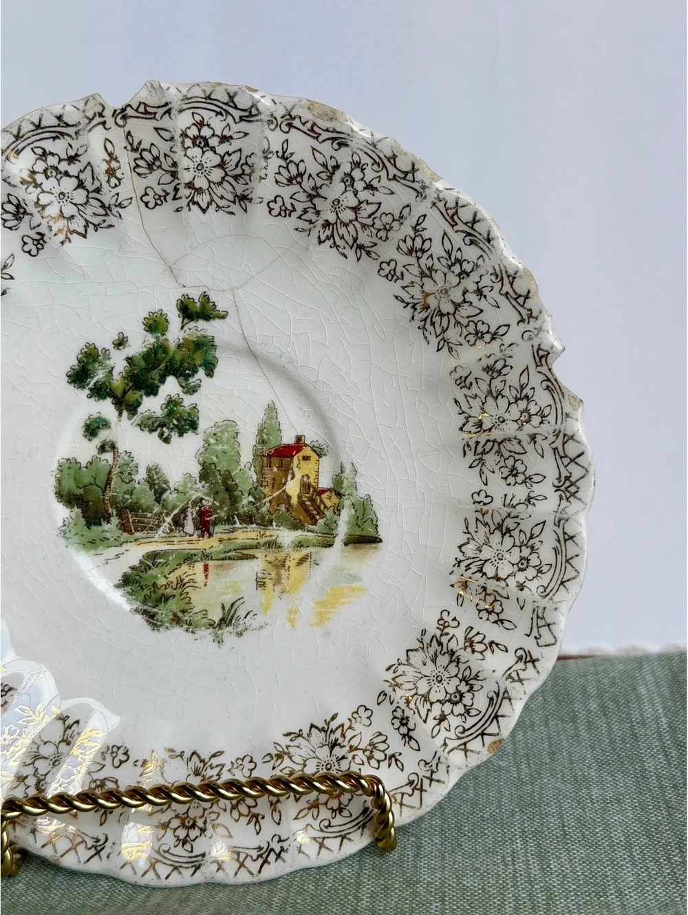 Vintage American Limoges Chateau France 22K Gold Scenic Bowl 6” 1K-S518